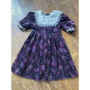 The Childrens Hour Bib Eyelet Lace Velvet Flowers Girls Size 4/6 SEE PHOTOS